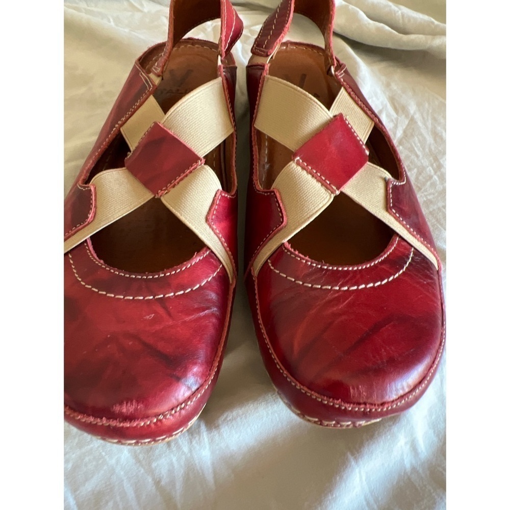 V-italia RED LEATHER SANDALS